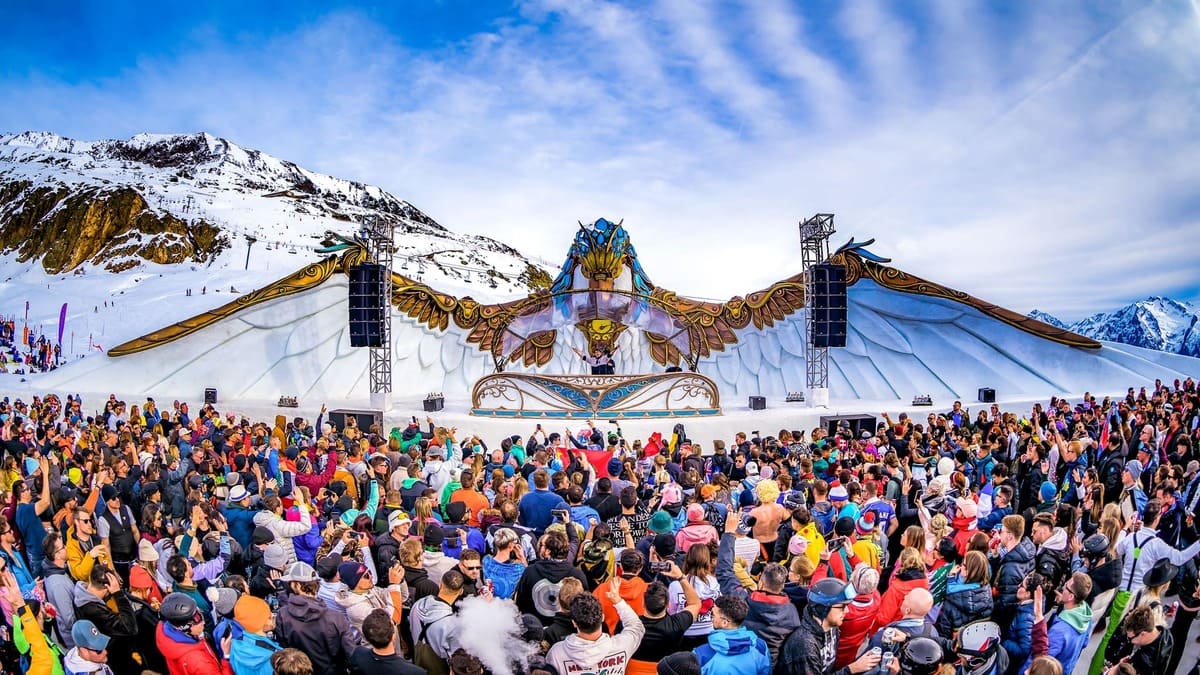 Tomorrowland (1)